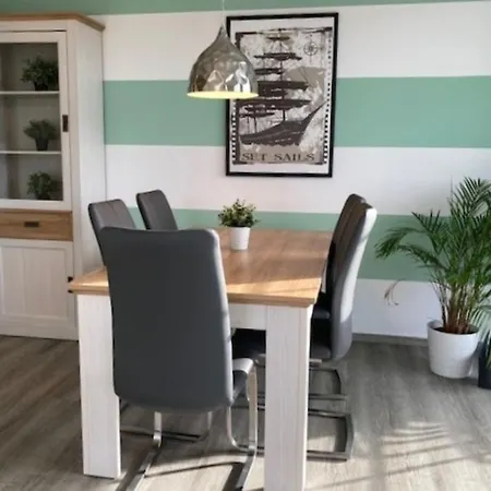 Apartment 7 *